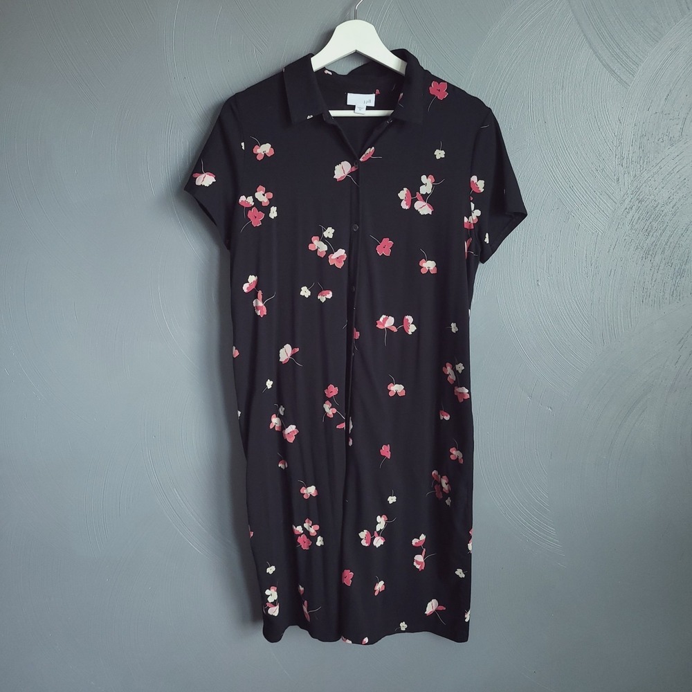 J JILL Dress Size MEDIUM Black Floral Short Sleeve Button Up Knit Shirt